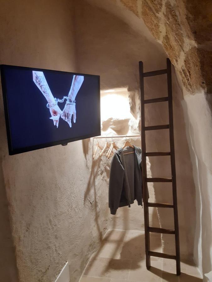 Bed and Breakfast La Segreta Del Castello, Private Access Gioia Del Colle Esterno foto