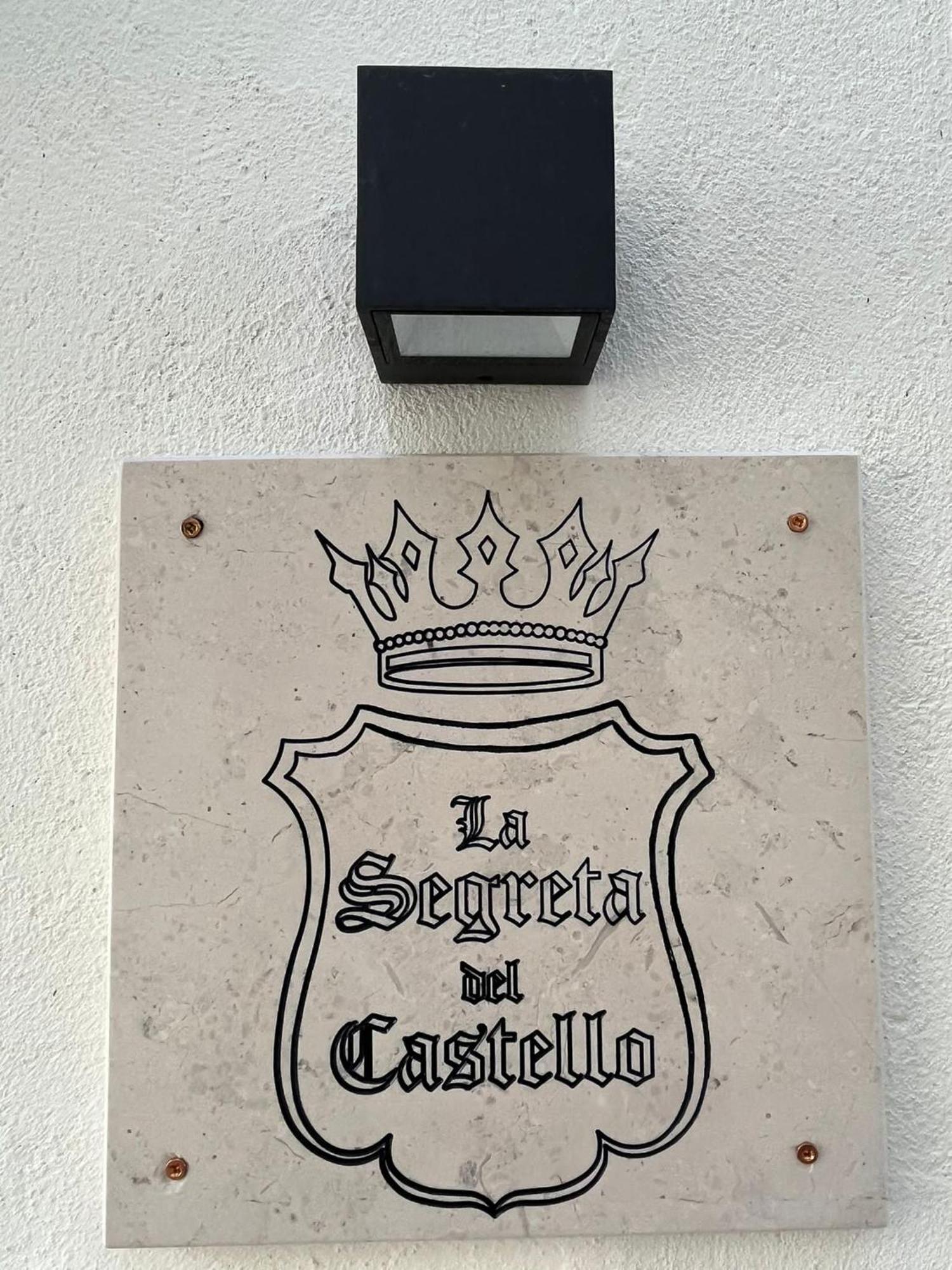 Bed and Breakfast La Segreta Del Castello, Private Access Gioia Del Colle Esterno foto